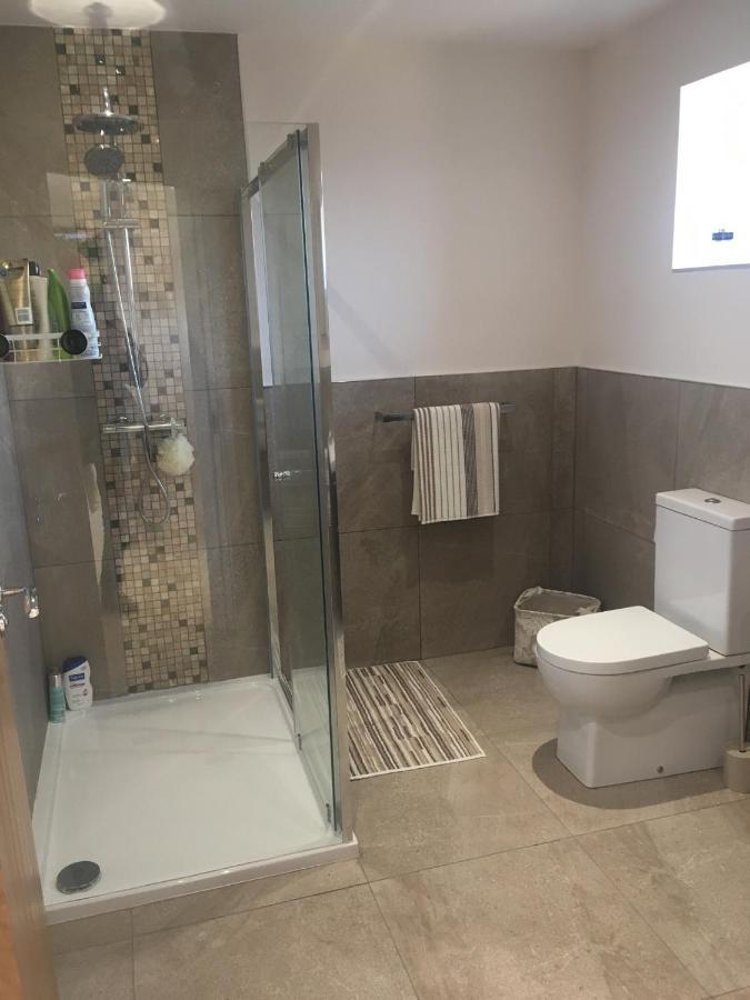 Rose Cottage Captivating 1-Bed Cottage In Bangor Extérieur photo