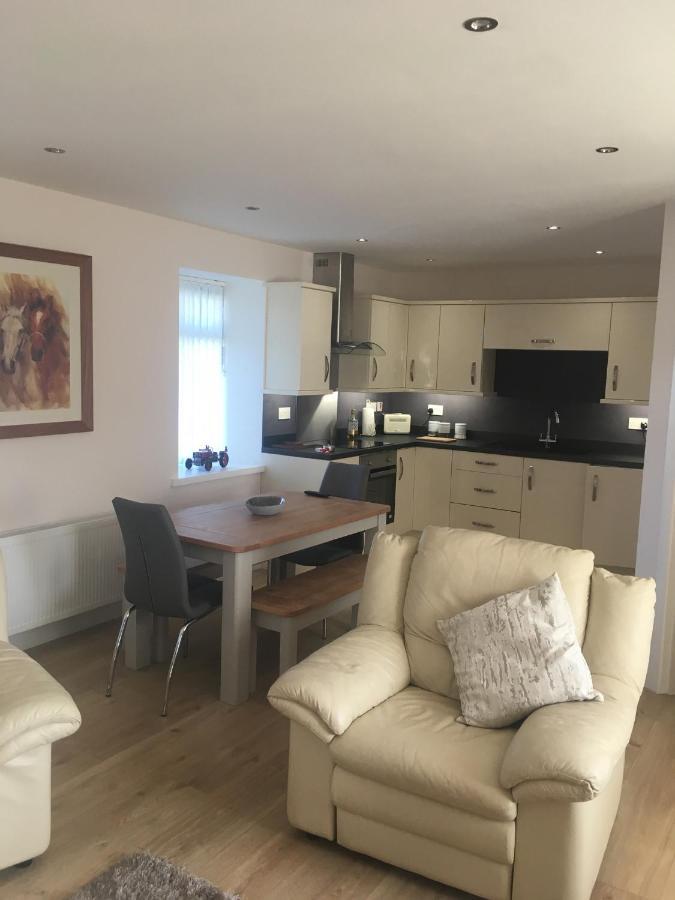 Rose Cottage Captivating 1-Bed Cottage In Bangor Extérieur photo